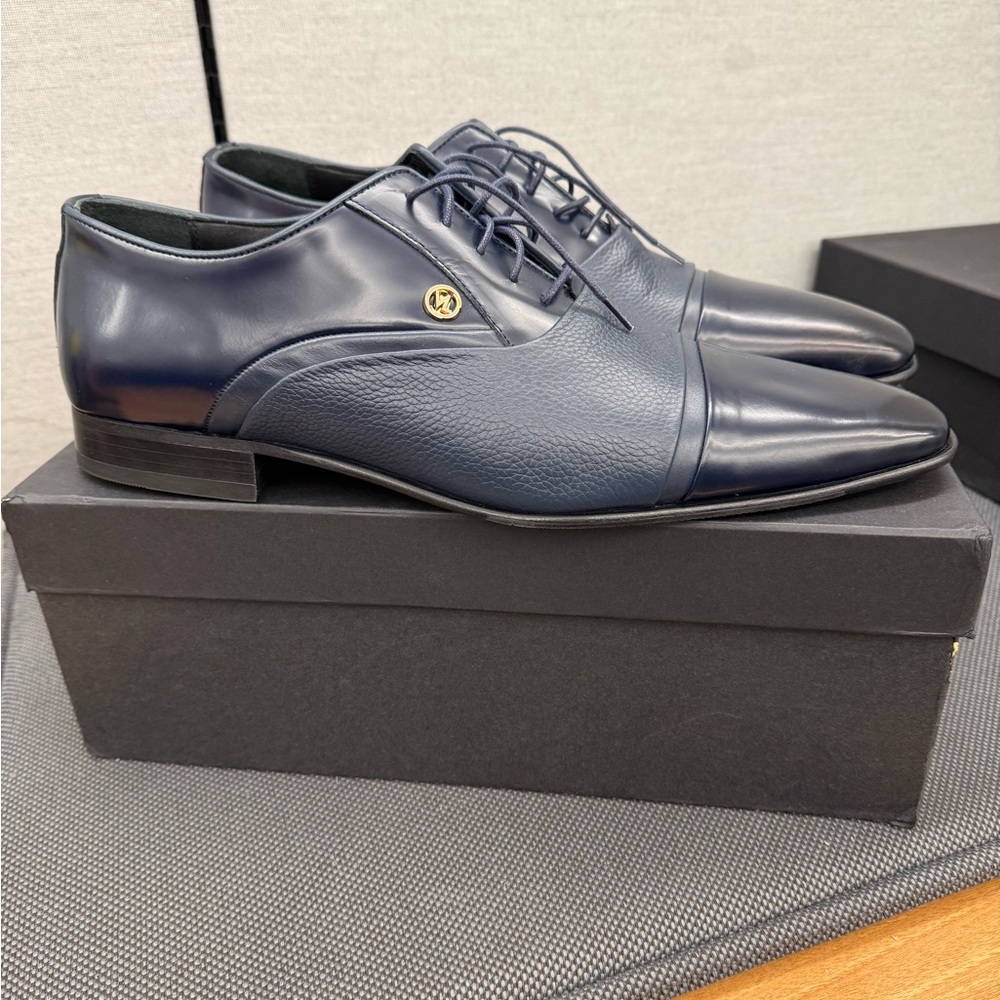 Vinci Navy Leather Oxfords